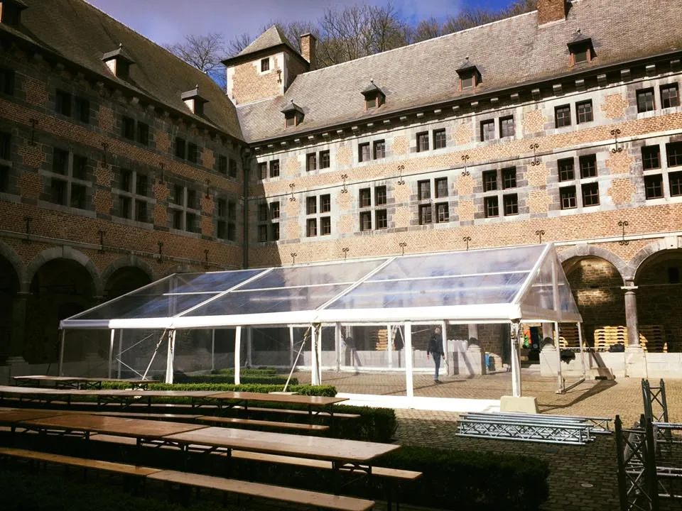 Tente 10m x 15m transparente - 150m&sup2;