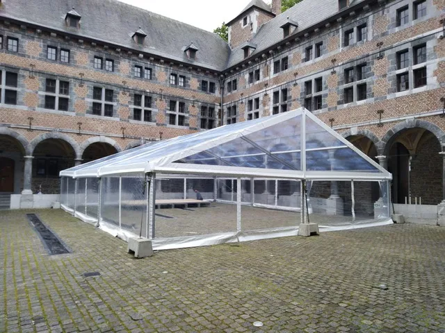 Tente 12m x 15m - 180m&sup2;