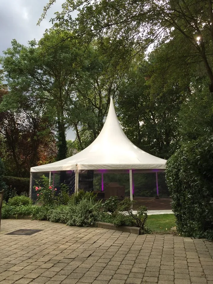 Pagode hexagonale - 65m&sup2;