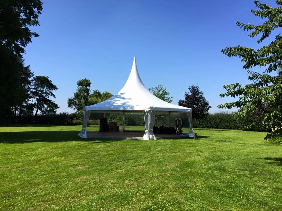 Pagode hexagonale - 65m&sup2;