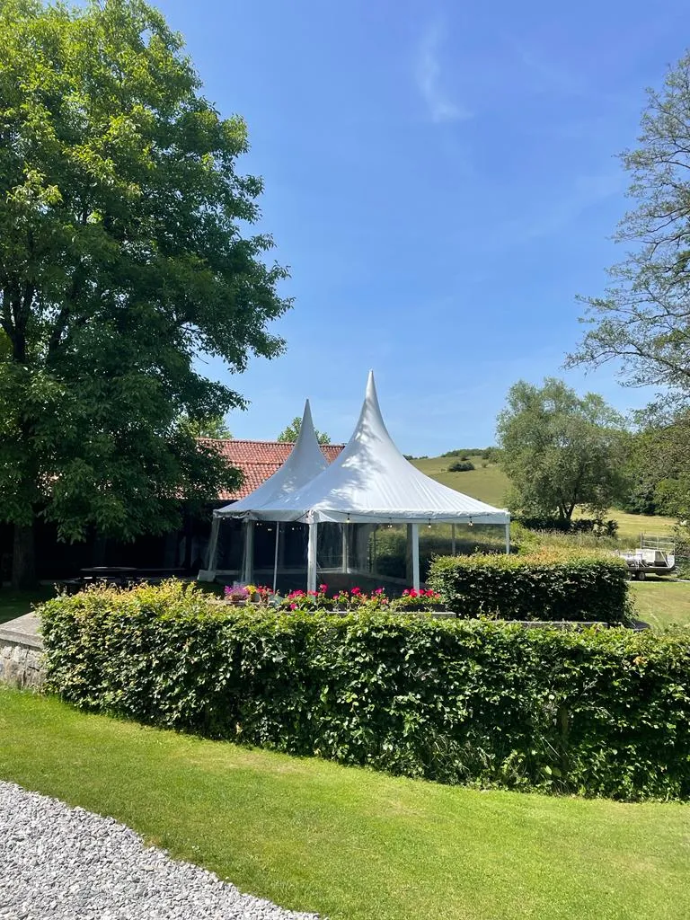 Pagode carr&eacute;e - 25m&sup2;