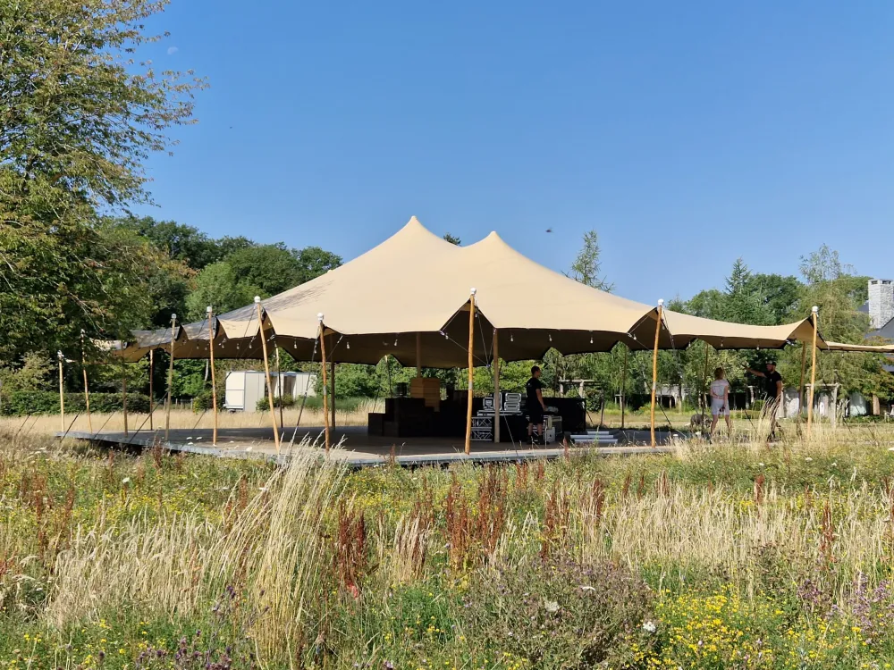 Tente stretch 15m x 20m - 300m&sup2;