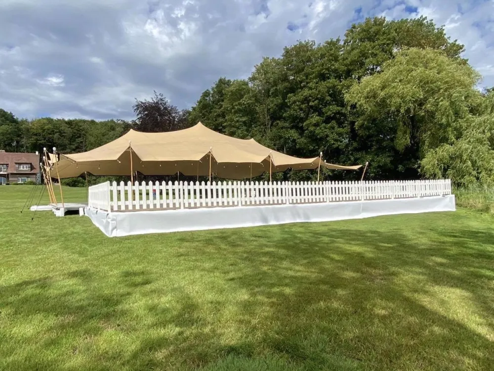 Tente stretch 15m x 20m - 300m&sup2;