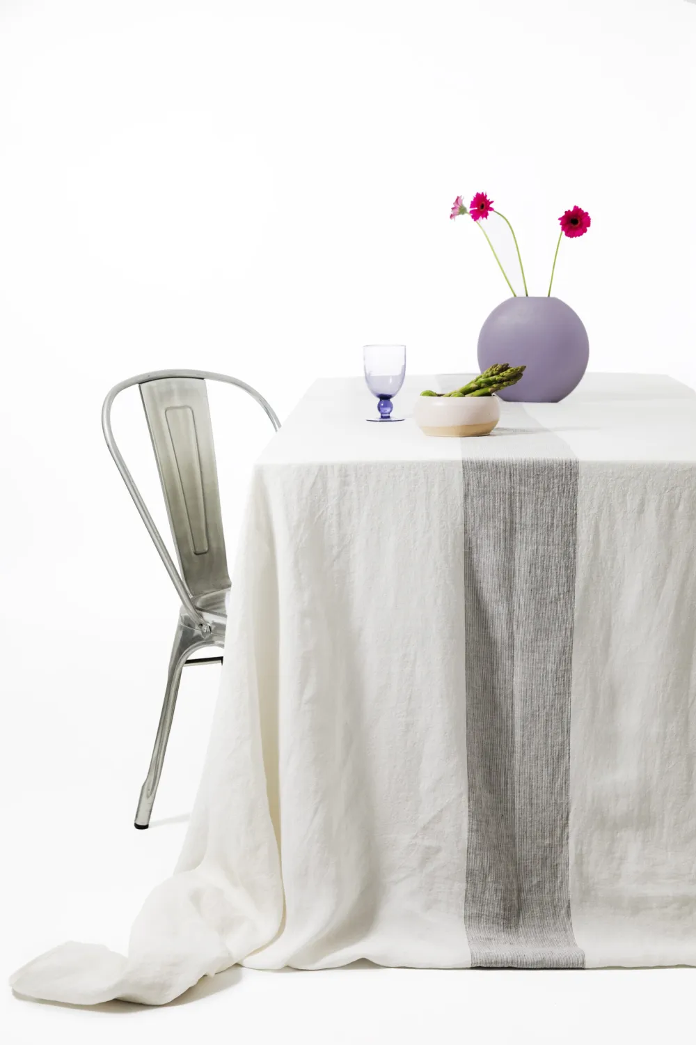 Nappe 3,00m x 3,00m Chemin de gris sur blanc - Lin