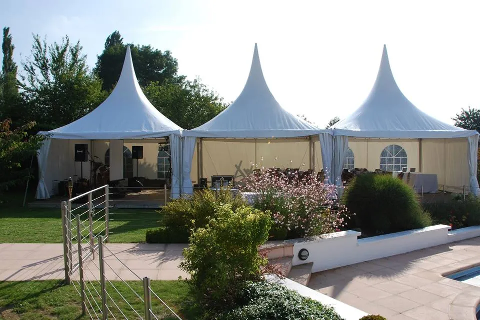 Pagode carr&eacute;e - 25m&sup2;