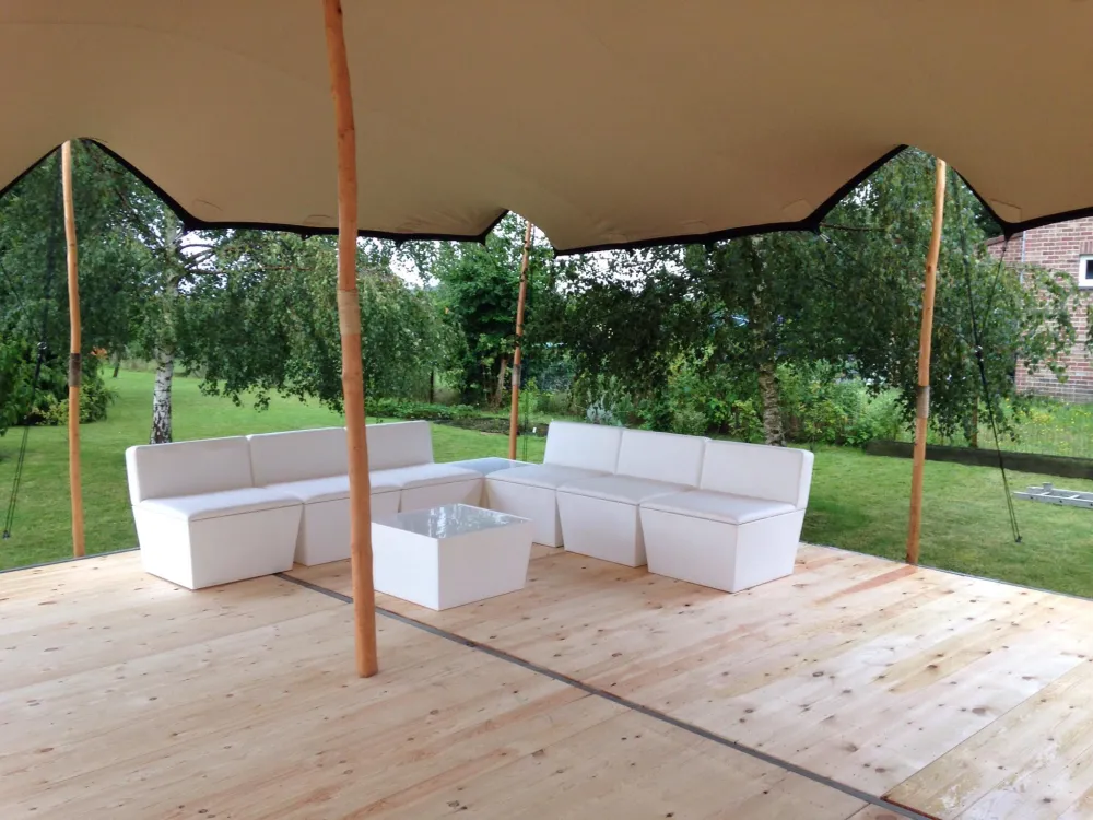 Salon avec table basse Conic